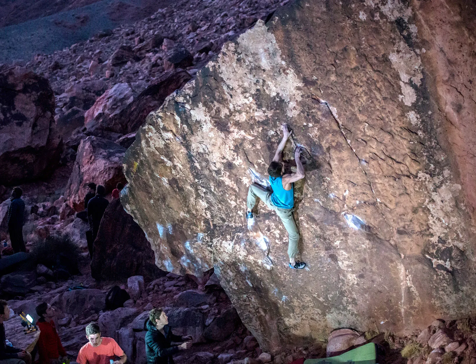 Drew Ruana. $500 (V8), Kraft Boulders, Red Rock, Nevada, USA. Photo Daniel Gadja