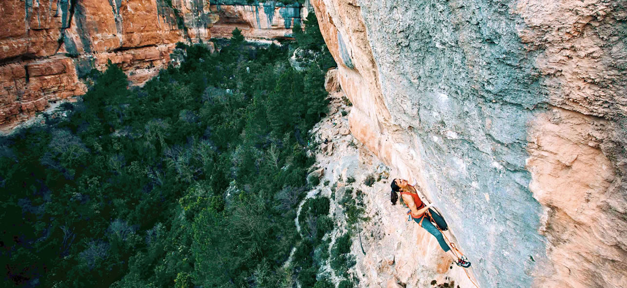 Alizée Dufraisse. Estado crítico 9a. Siurana - España